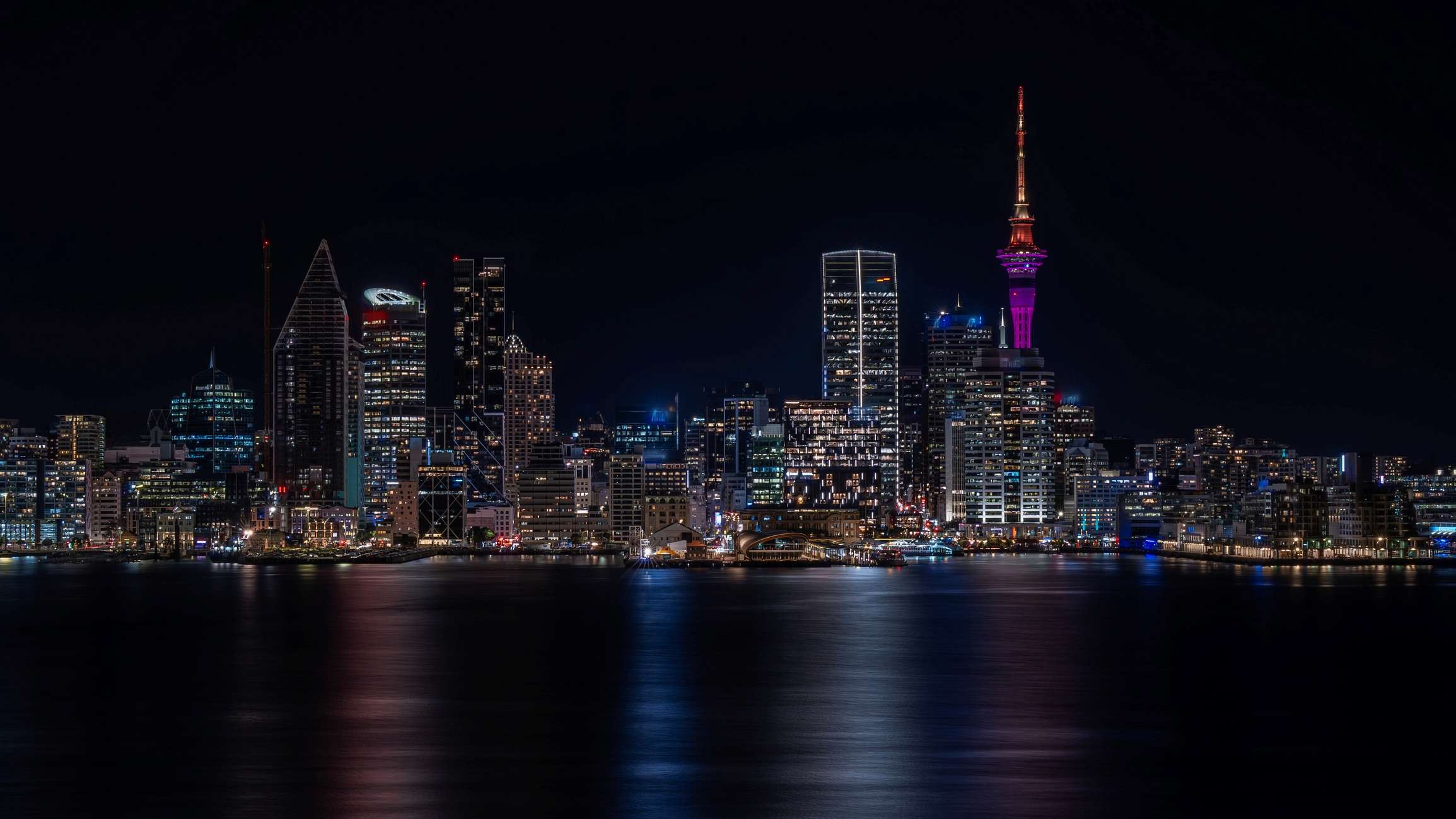 Dentist - Auckland 4074034L